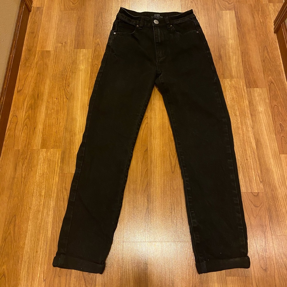 COTTON ON MOM JEANS